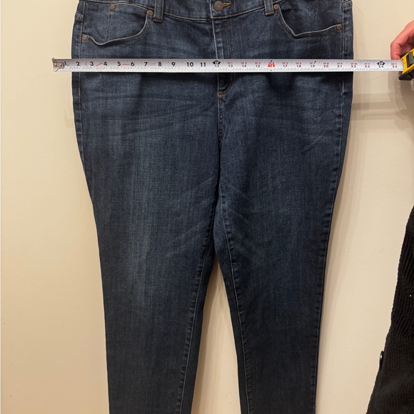 Talbots Women's Boyfriend Jeans - Dark Blue 16W - Picture 2 of 3